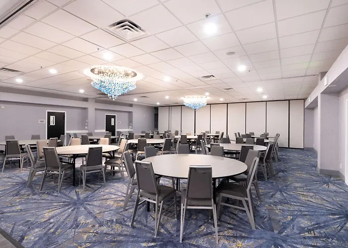 Premiere Suites