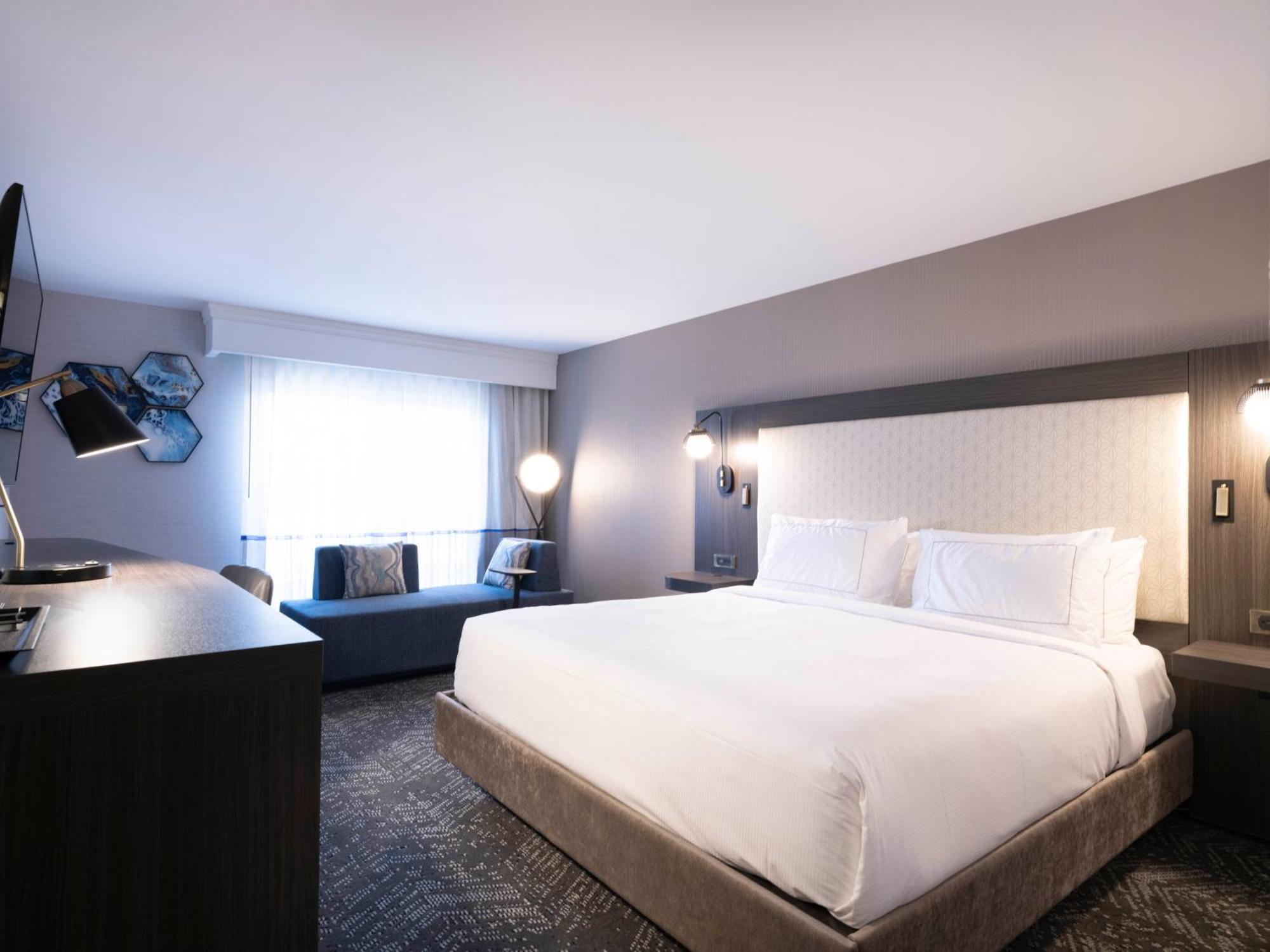 Premiere Hotel